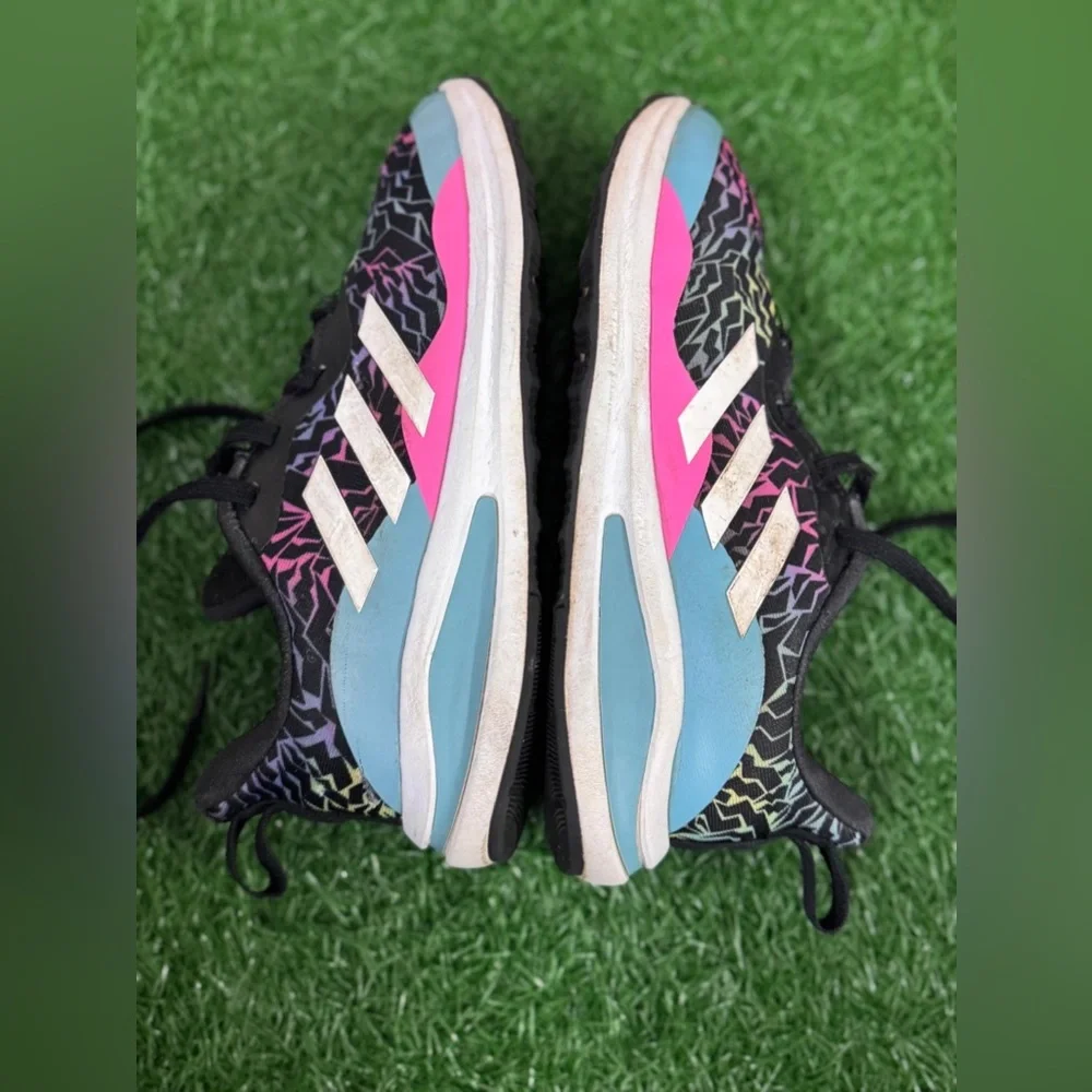 Adidas Women’s Black‎ and Multicolor Sneakers Size 3.5